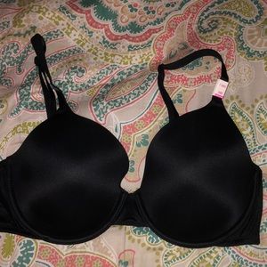Victoria’s Secret T shirt Bra